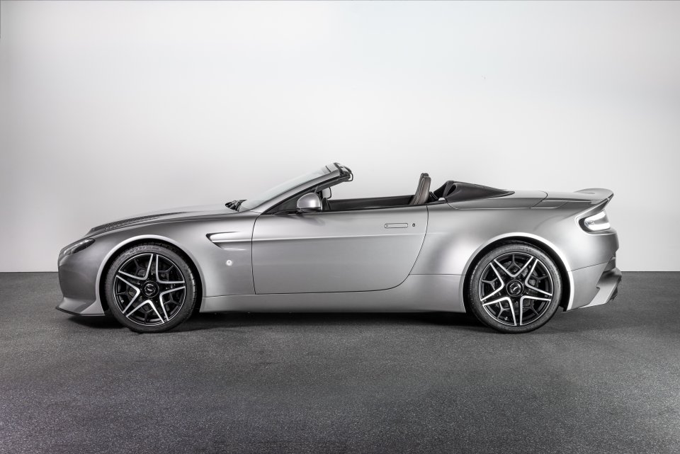 Aston Martin V12 Vantage V600 